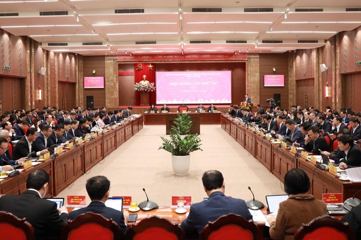 Hội nghị lần thứ năm Ban Chấp hành Đảng bộ TP Hà Nội khóa XVIII bàn thảo các nội dung quan trọng