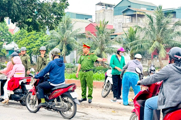 Xã Nam Phù quyết liệt xử lý “điểm nghẽn” văn minh đô thị, không để tái vi phạm