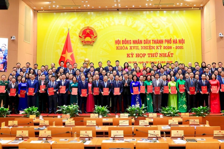 Nỗ lực cống hiến sức trẻ vì lợi ích của nhân dân Thủ đô