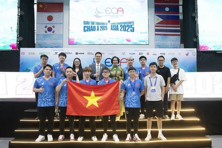 Tuyển thể thao điện tử Việt Nam sẵn sàng chinh phục đấu trường thế giới - Esports Nations Cup 2026
