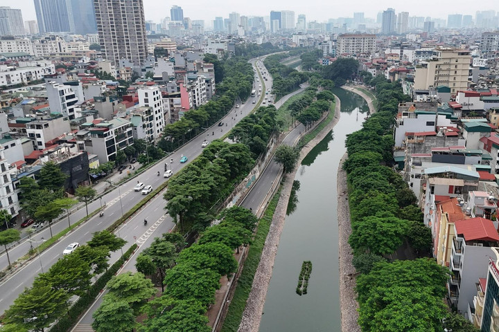 Hà Nội siết chặt kiểm soát ô nhiễm không khí, hướng tới đô thị xanh bền vững