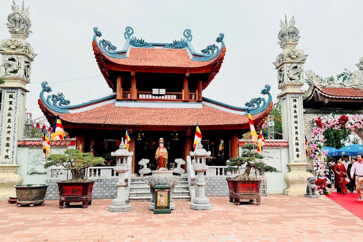 Giữ hồn di sản từ không gian tâm linh Chùa Vạn Phúc