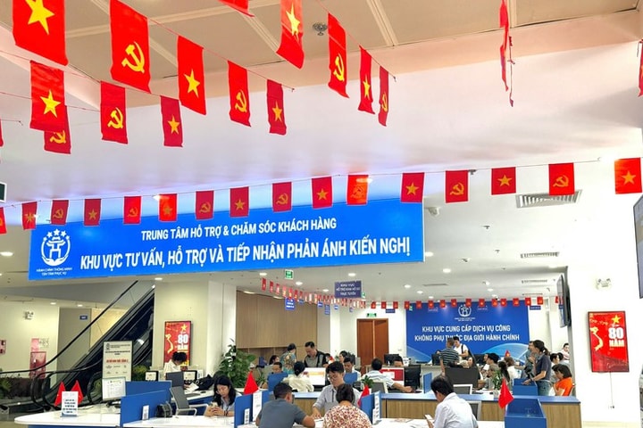 Phân cấp 636 thủ tục hành chính: Hà Nội quyết liệt khơi thông nguồn lực