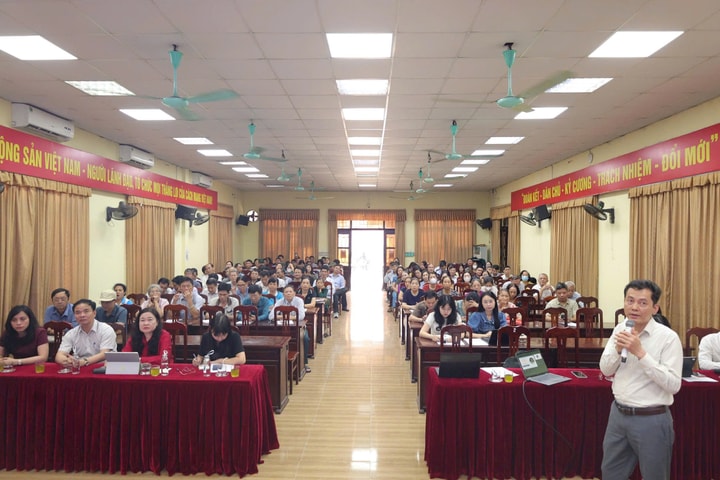 Xã Thường Tín nâng cao kỹ năng thương mại điện tử cho các hộ sản xuất làng nghề