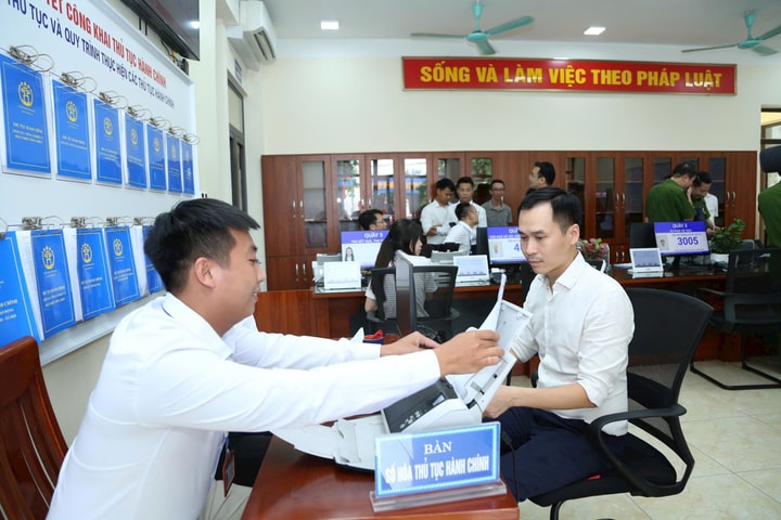 Phân cấp, phân quyền mạnh: Đưa chính quyền đến gần dân hơn