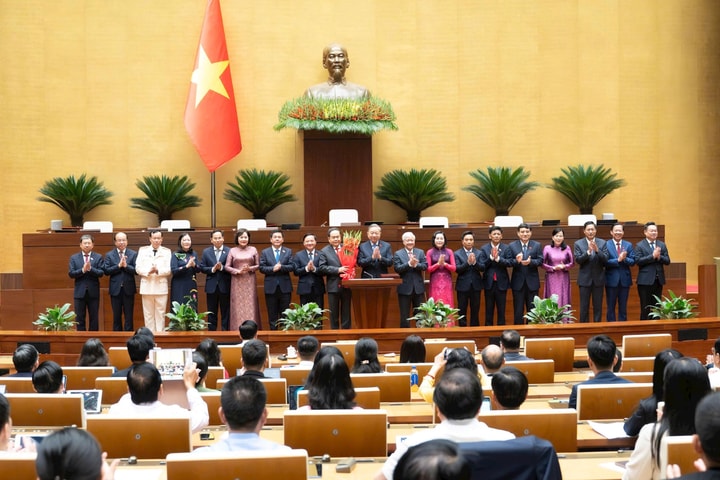 Quốc hội bầu các chức danh chủ chốt khóa XVI