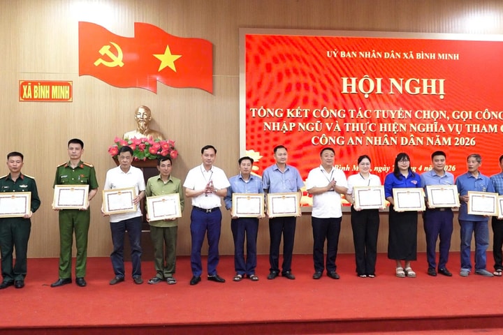 Xã Bình Minh khen thưởng 30 tập thể, cá nhân tiêu biểu trong công tác giao quân năm 2026