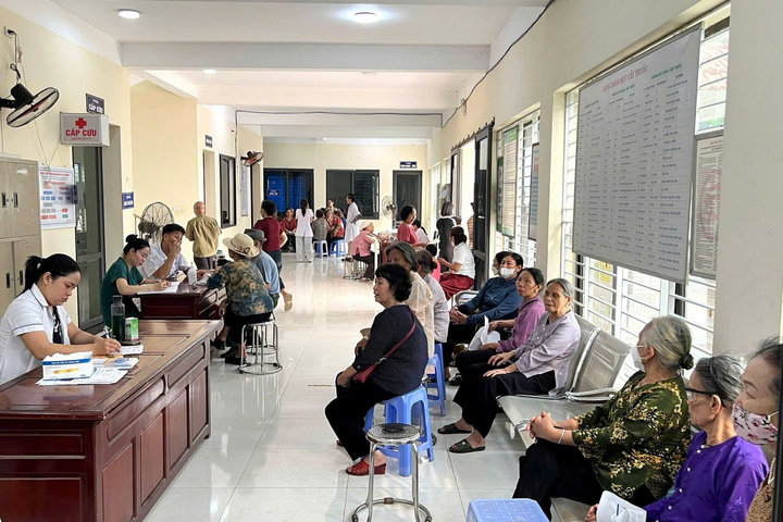 Phường Tùng Thiện: Khởi động chiến dịch chăm sóc sức khỏe cho người dân