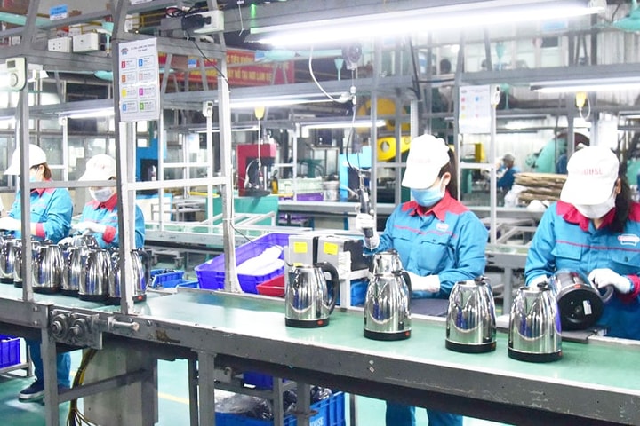 ADB: Việt Nam duy trì đà tăng trưởng hàng đầu châu Á trong năm 2026