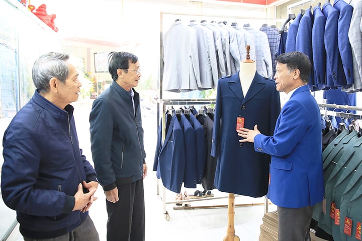 Hướng đi tất yếu để nâng tầm làng nghề