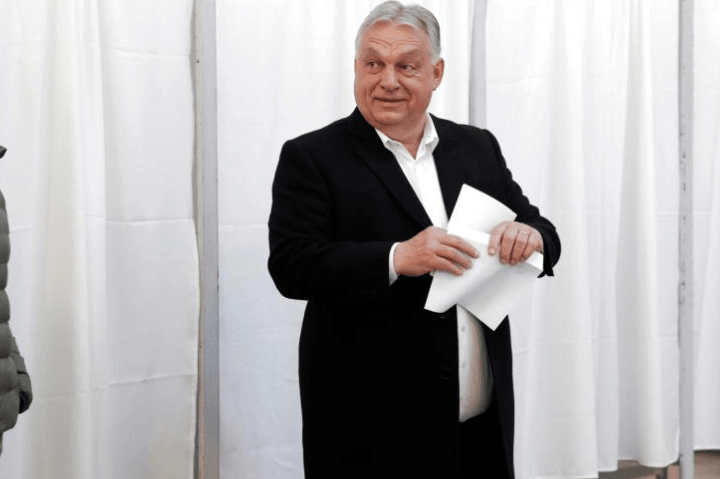 Bầu cử quốc hội Hungary: Đảng Tisza áp sát đa số 2/3