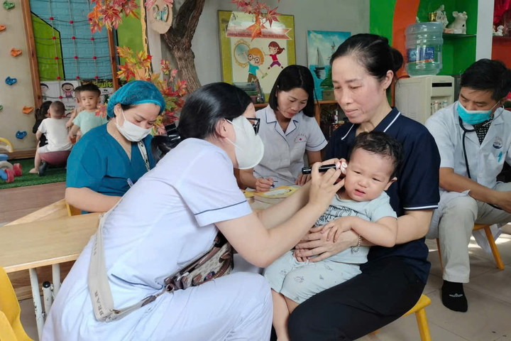 Phường Việt Hưng chú trọng chăm sóc sức khỏe toàn diện cho người dân