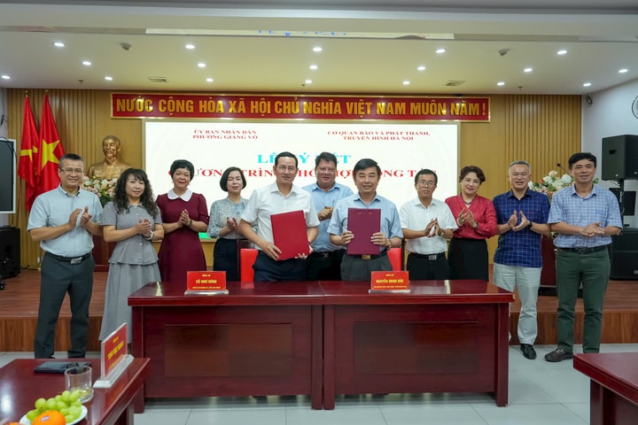 Phường Giảng Võ và Cơ quan Báo và Phát thanh, Truyền hình Hà Nội phối hợp tuyên truyền các chủ trương lớn