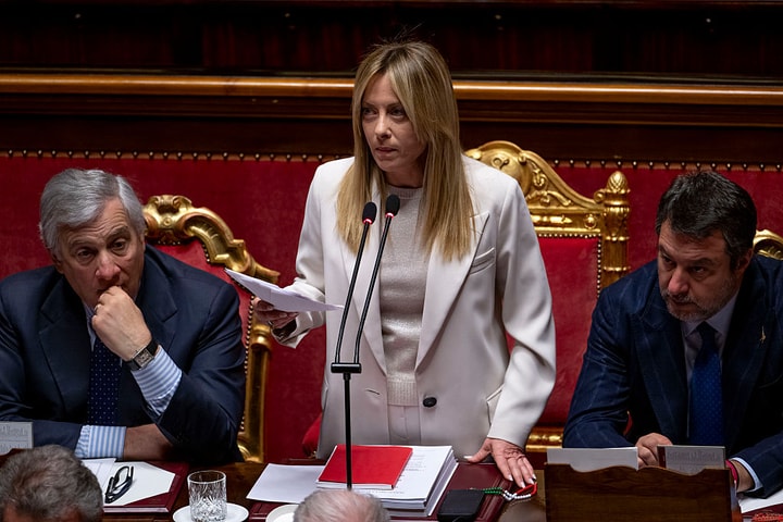 Italy đình chỉ thỏa thuận quốc phòng với Israel