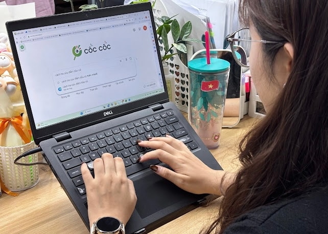 Người dùng Cốc Cốc quan tâm tìm kiếm thông tin các vấn đề chính trị, thời sự nổi bật