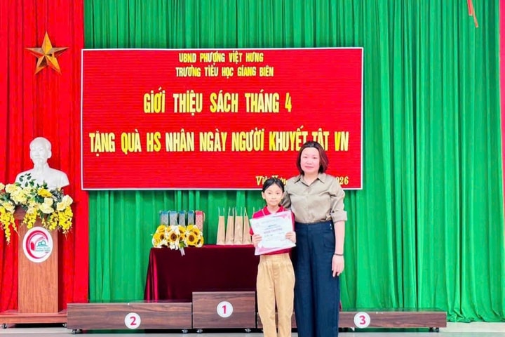 Tấm gương học sinh nhặt được của rơi trả người đánh mất
