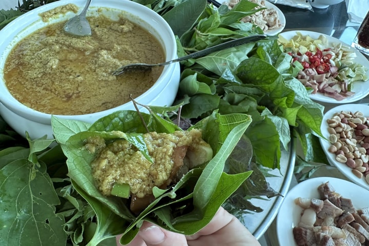 Đặc sản miền danh thắng
