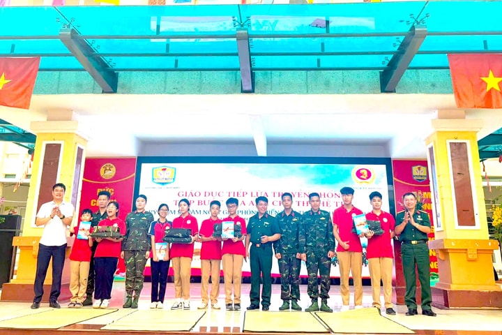 Tiếp lửa truyền thống, bồi đắp lý tưởng cho thế hệ trẻ Nam Phù