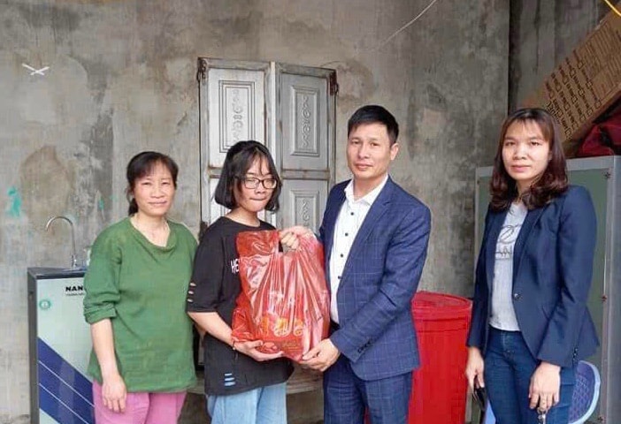 Gieo mầm yêu thương từ những điều giản dị