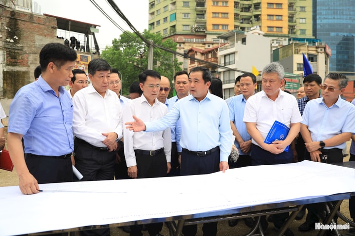 Bí thư Thành ủy Hà Nội Trần Đức Thắng kiểm tra một số dự án trọng điểm