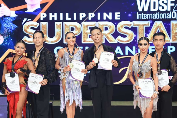 DanceSport Việt Nam giành 6 Huy chương vàng ngày ra quân tại giải Đông Nam Á