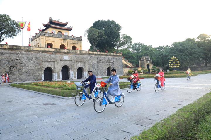 Hà Nội xây dựng “hộ chiếu xanh” - Mở cánh cửa hội nhập toàn cầu