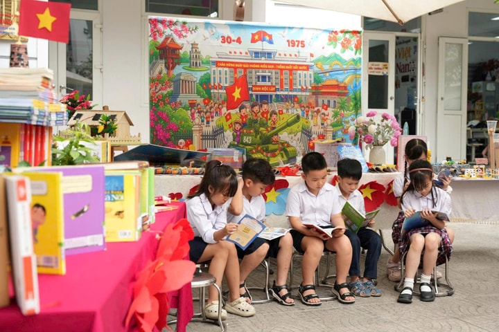 Lan tỏa văn hóa đọc từ Ngày hội đọc sách Trường Tiểu học Vĩnh Tuy