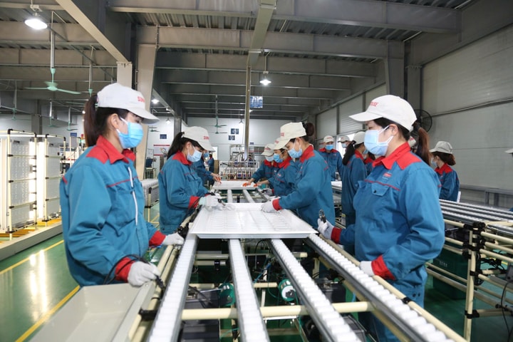 Doanh nghiệp nhỏ và vừa: “Động cơ vĩnh cửu” của kinh tế Thủ đô