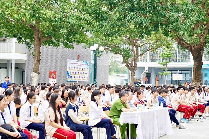 “Tiết học Gen Z” lan tỏa lối sống đẹp tại Phú Thượng