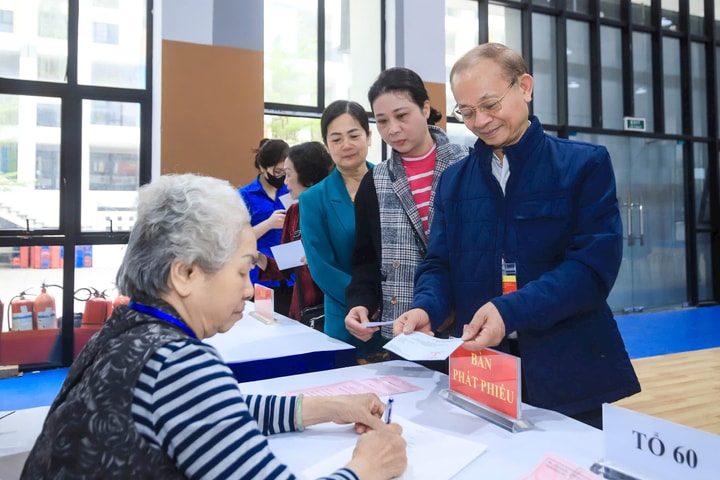 Phường Đống Đa: Dân chủ ở cơ sở phải thực chất, đo được bằng sự hài lòng của người dân