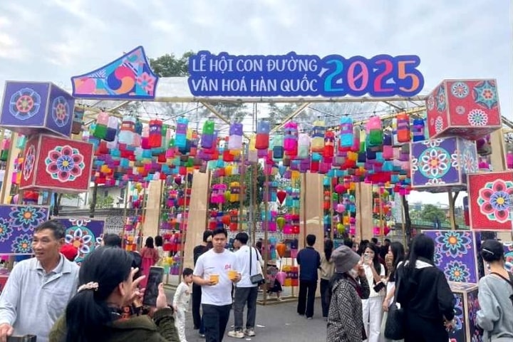 Hà Nội sôi động với “Lễ hội Văn hóa và Du lịch Hàn Quốc 2026”