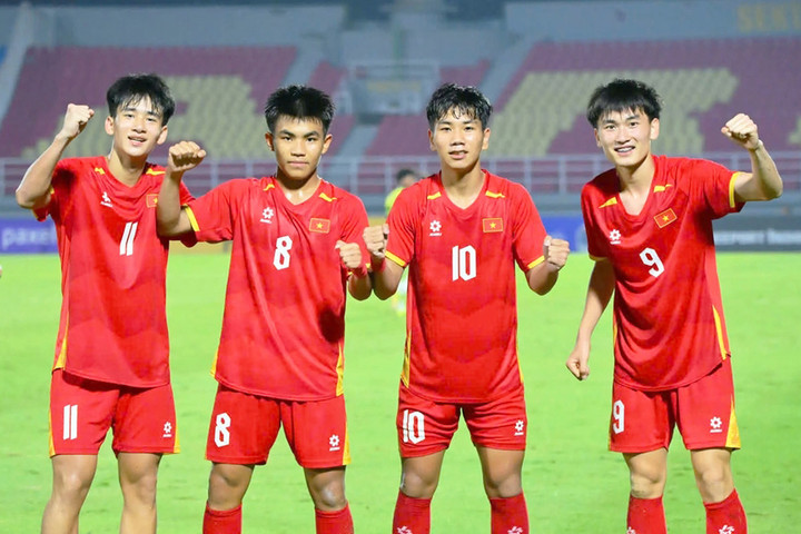 Toàn tâm toàn ý hướng đến tương lai