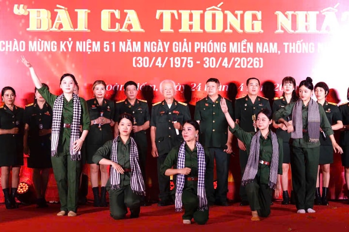 Hoàn Kiếm tổ chức chương trình nghệ thuật kỷ niệm 51 năm Ngày Giải phóng miền Nam
