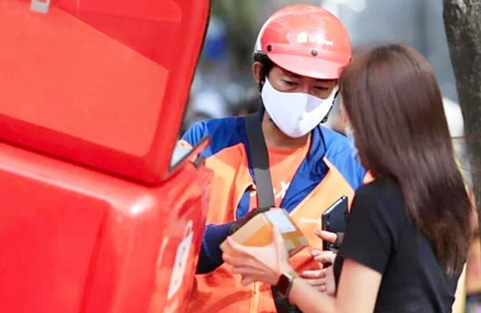 Giao hàng nhanh định hình lại cuộc đua thương mại điện tử