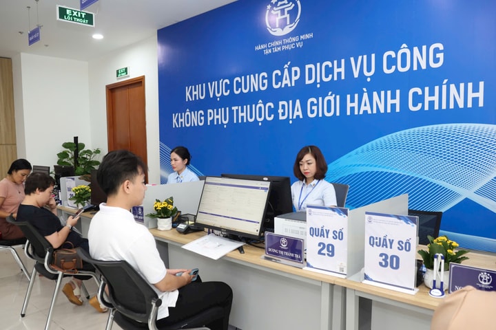 Lấy người dân làm trung tâm: Hà Nội đẩy mạnh làm sạch dữ liệu, gọn thủ tục hành chính