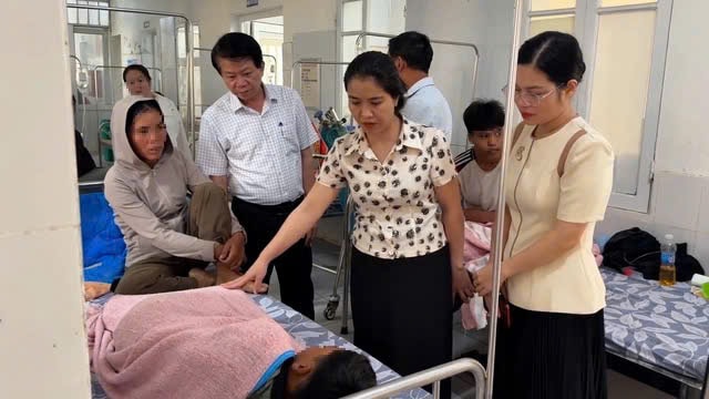 Khẩn trương điều tra, xử lý vụ nghi ngộ độc thực phẩm sau khi ăn bánh mì ở Quảng Trị