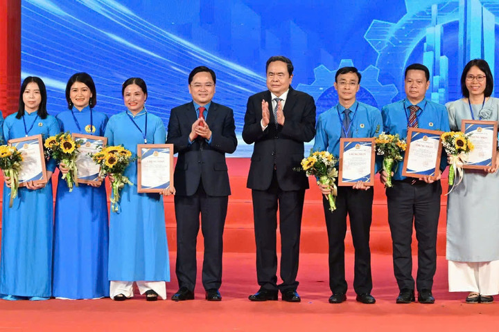 Người "thắp lửa" niềm tin và kết nối quan hệ lao động hài hòa tại doanh nghiệp
