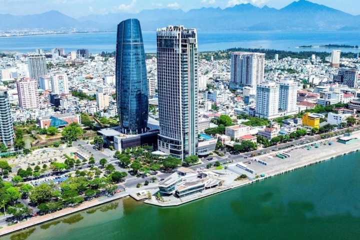 Tăng hiện diện tại Trung tâm Tài chính Quốc tế, ngân hàng Việt toan tính gì?