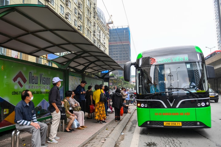 Transerco phục vụ hàng trăm ngàn lượt hành khách đi lại thuận tiện, an toàn trong dịp lễ 30-4, 1-5