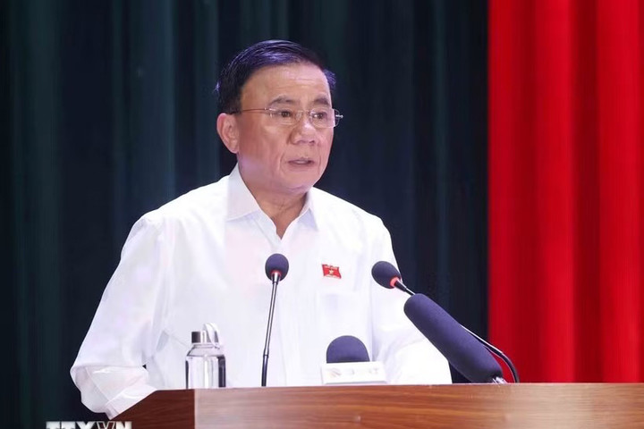 Thường trực Ban Bí thư Trần Cẩm Tú tiếp xúc cử tri tại Đà Nẵng