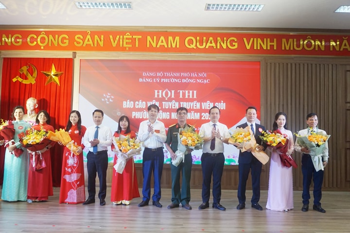 Hội thi báo cáo viên phường Đông Ngạc: Đưa Nghị quyết của Đảng vào cuộc sống