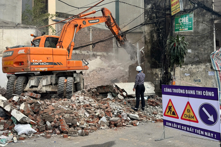 Hà Nội: Quyết tâm xóa bỏ "vết sẹo" đô thị từ nhà “siêu mỏng, siêu méo”