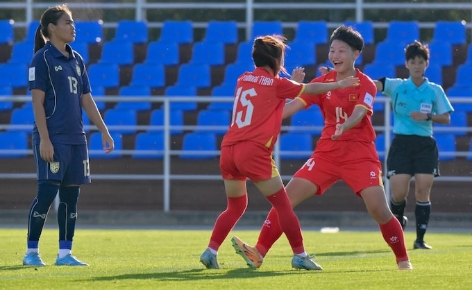 U17 nữ Việt Nam hạ Myanmar bằng hai siêu phẩm đá phạt, giành vé vào tứ kết giải châu Á