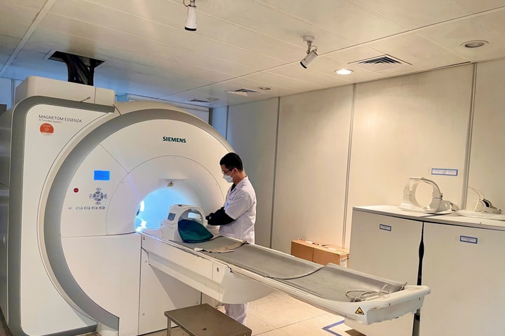Hà Nội công khai 21 cơ sở y tế được trang bị máy CT Scanner và MRI