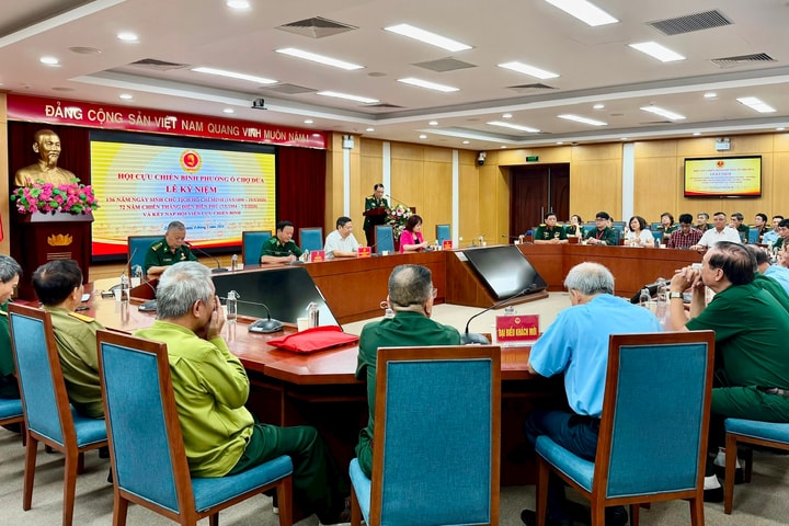 Hội Cựu chiến binh phường Ô Chợ Dừa kỷ niệm Ngày sinh Chủ tịch Hồ Chí Minh và Chiến thắng Điện Biên Phủ