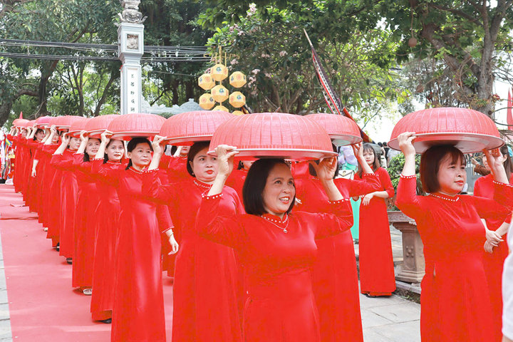 Nếp xưa, tục cũ độc đáo ở làng Hát Môn