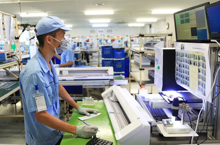 Đưa Nghị quyết Đại hội XIV của Đảng vào cuộc sống Kiên trì mục tiêu tăng trưởng cao, bền vững và thực chất