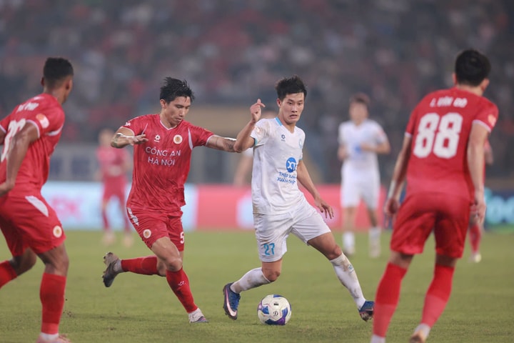 Vòng 22 V.League 2025-2026: CAHN thắng Nam Định, HAGL bất ngờ thua PVF-CAND