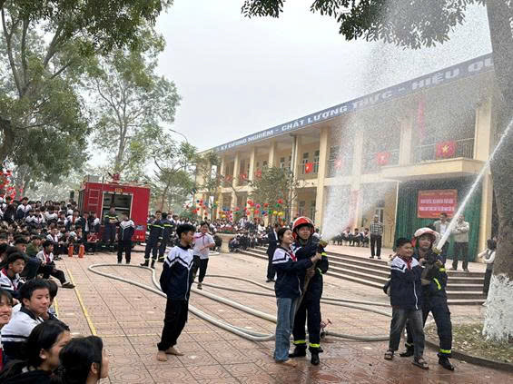 Tuyên truyền phòng, chống cháy nổ giúp học sinh chủ động ứng phó với hoả hoạn