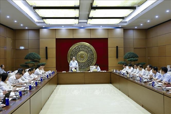 Chủ tịch Quốc hội Trần Thanh Mẫn làm việc với Thường trực Ủy ban Quốc phòng, An ninh và Đối ngoại
